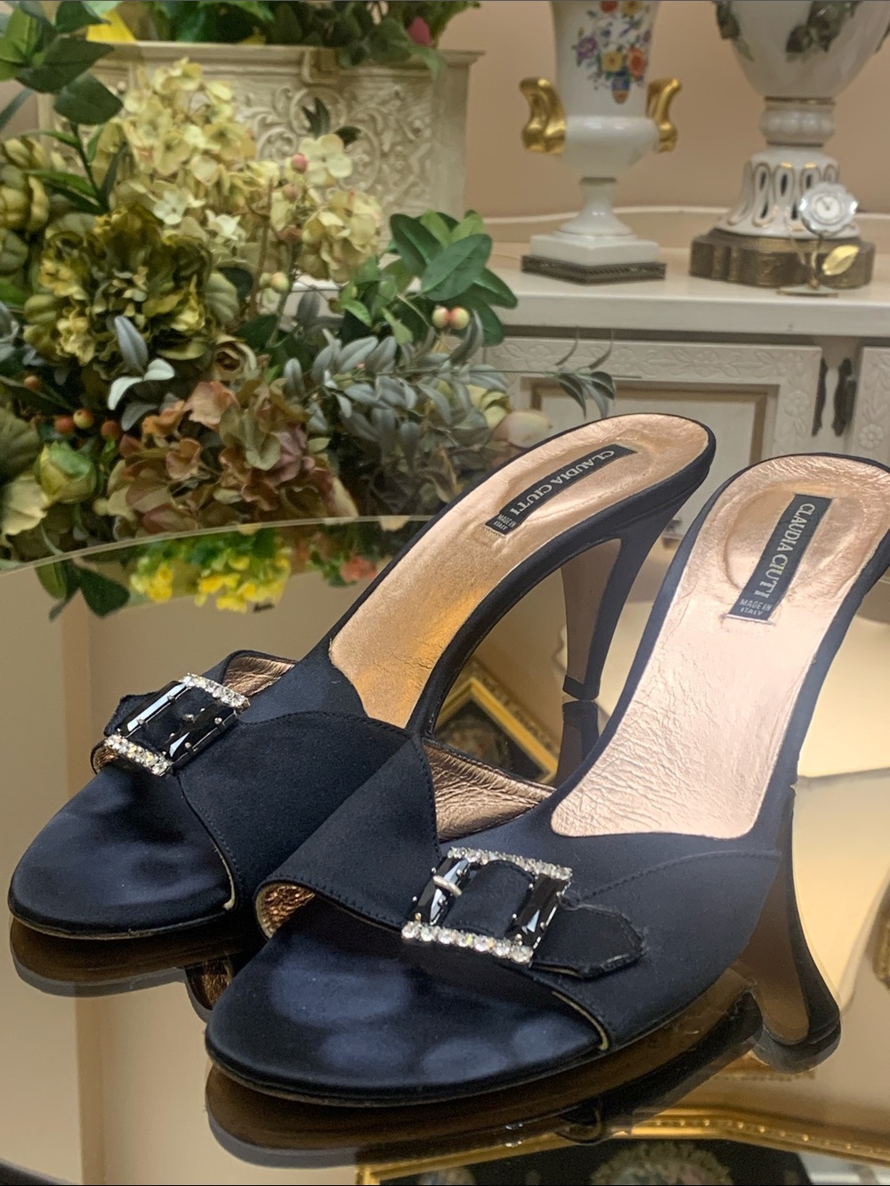 Claudia Ciuti black satin Pumps size 10 M
